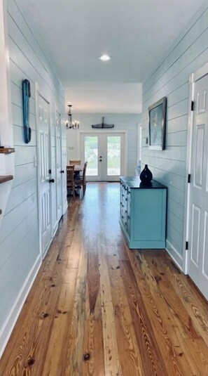 Interior - Dasoto Landing, A gated community with 3 min walk to pool, tennis court & beach. (Dauphin Island)