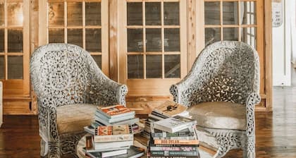 The Vagabond Room - Wander Inn