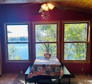 Dining - Enjoy Every Season on Lake Viola! (Webster)