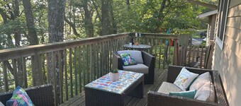 Enjoy Every Season on Lake Viola!