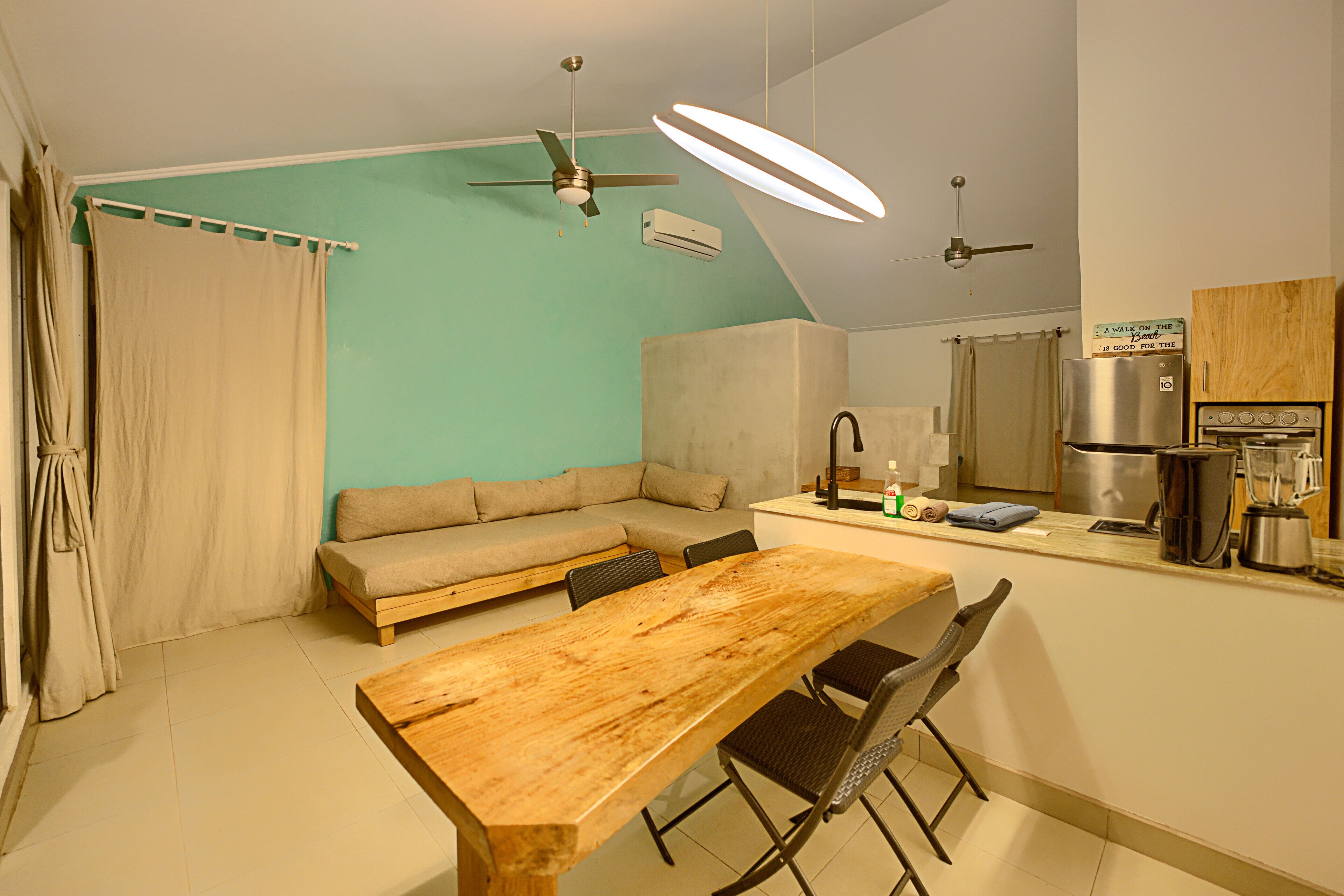 Cabaña Confort | Cocina privada | Cafetera y tetera 