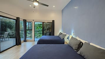 Deluxe Studio Suite | 1 bedroom, in-room safe, desk, laptop workspace