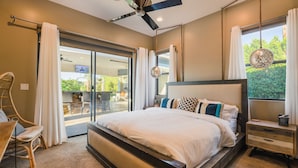 House | 4 bedrooms, down duvets, in-room safe, free WiFi - The Galvan Estate (Palm Springs)