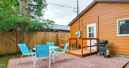 Quaint Cody Cottage w/ Grill: Walk to Downtown!