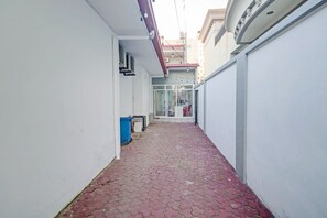 Front of property - OYO 90359 Sbh Residence (Medan)