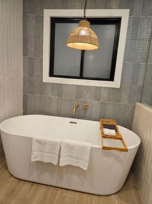 Towels, soap, toilet paper