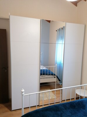 3 makuuhuonetta, Wi-Fi