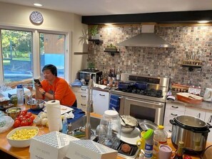 Private kitchen - Stunning Gathering Place with 2 Decks, Pool & BBQ (New Braunfels)