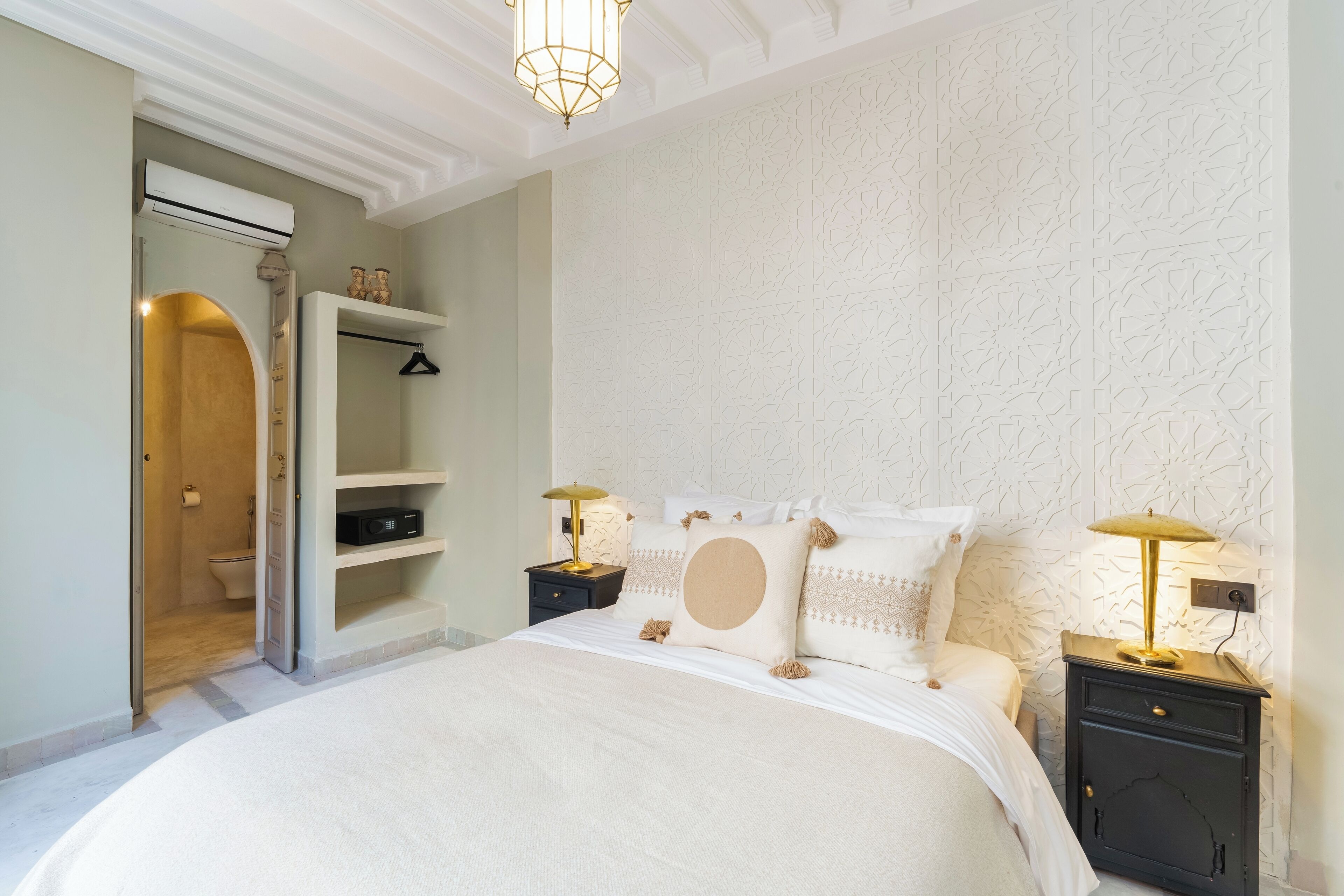 Suite Deluxe, 1 cama de matrimonio | Sábanas de algodón egipcio y ropa de cama de alta calidad