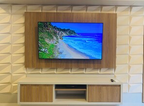 Interior - House in a gated community next to the Riviera C7 (Bertioga)