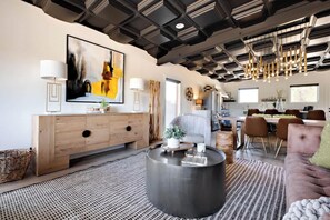 TV, fireplace, offices