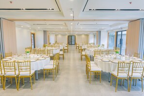 Ballroom - Levo Hotel (Urdaneta City)