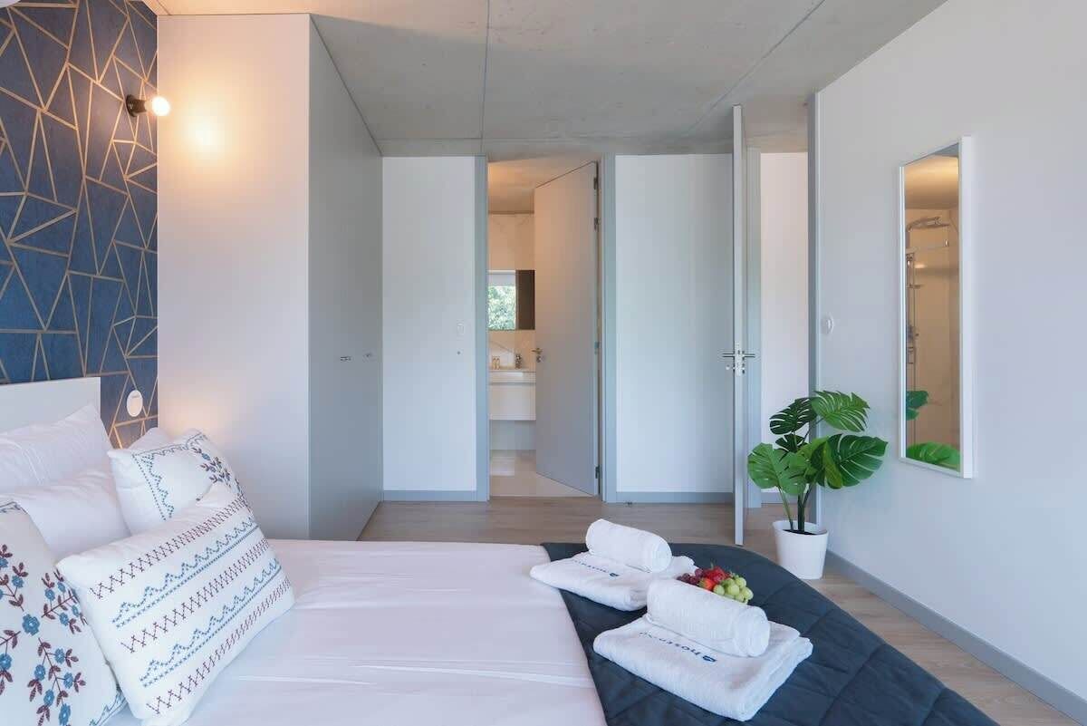 2 chambres, fer et planche à repasser, Wi-Fi, literie fournie