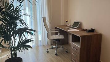 Check-in/check-out kiosk