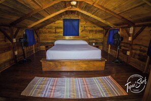 Cabin - Tapas And Surf (El Viejo)