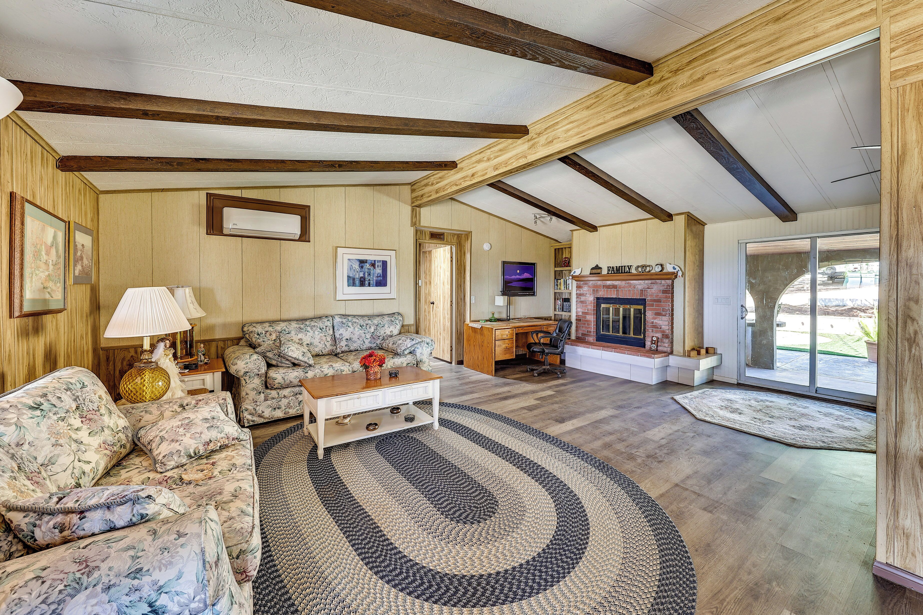 Scenic Perris Rental Home ~ 9 Mi to Lake Elsinore!