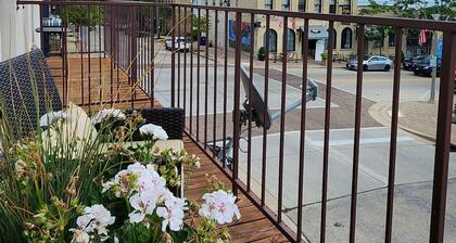 Cute apartment with view of Lake Michigan located downtown Port Washington, WI.