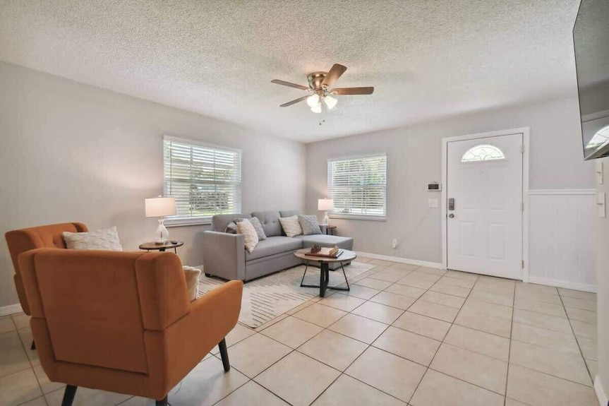 Charming Dade City Home With Fire Pit & Garden - Dade City, FL