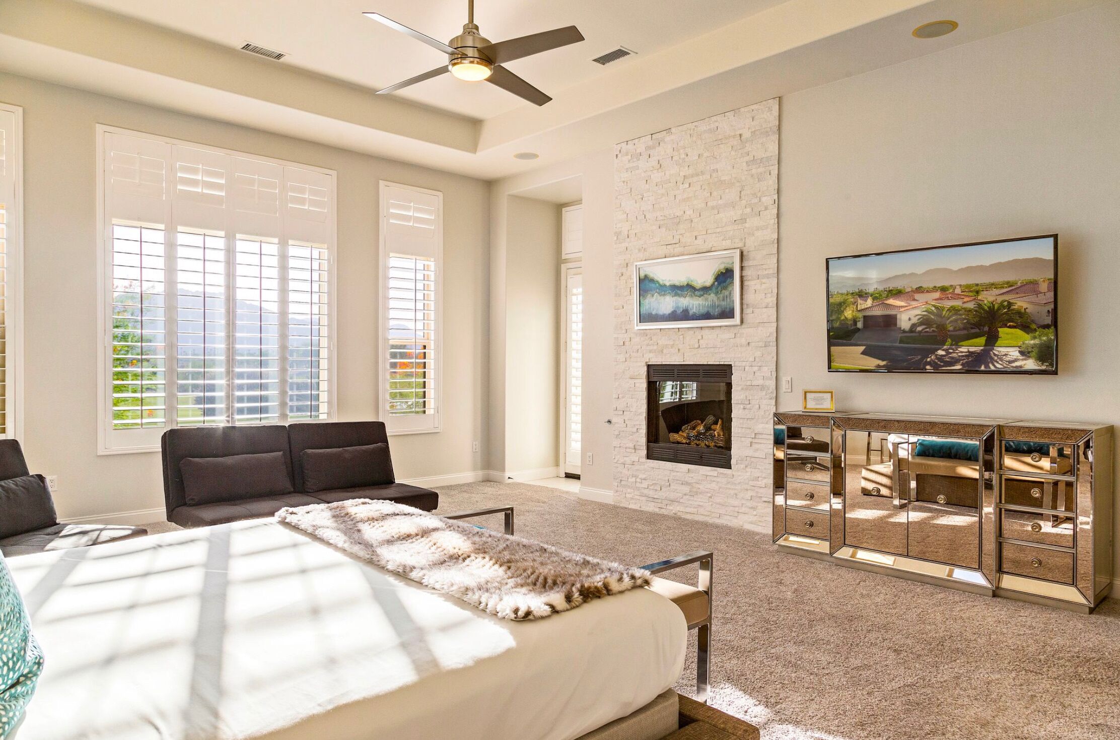 4 chambres, fer et planche à repasser, Wi-Fi gratuit, draps fournis