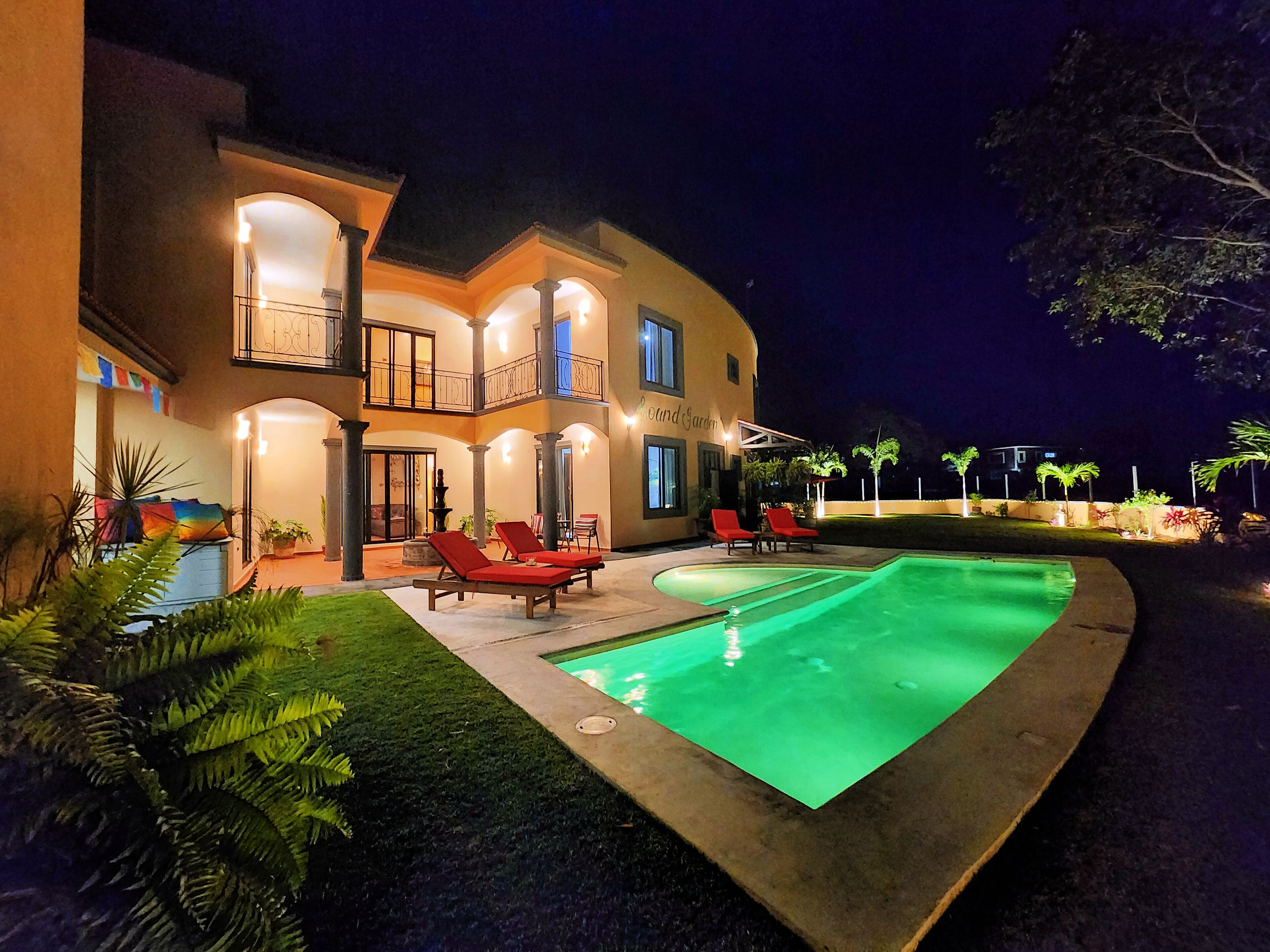 Pool
