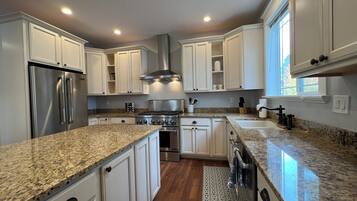 House | Private kitchen | Full-size fridge, microwave, oven, stovetop