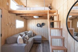 Interior - NaturesBeauty Secluded TinyHome (Canyon)