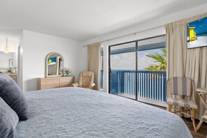 3 室のベッドルーム、WiFi (無料)、ベッドシーツ