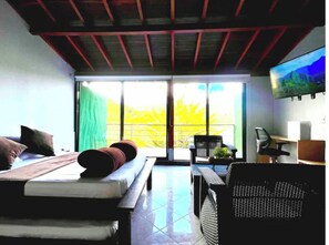 1 Schlafzimmer, Schreibtisch, Bügeleisen/Bügelbrett, WLAN