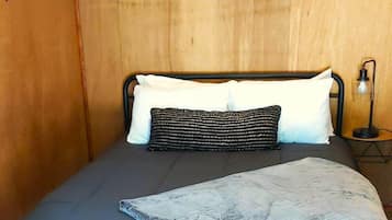 1 chambre, Wi-Fi gratuit, draps fournis