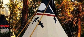 Raven’s Myth - Luxury Glamping 16' Tipi -  Restrooms and Showers are only a short walk away.
