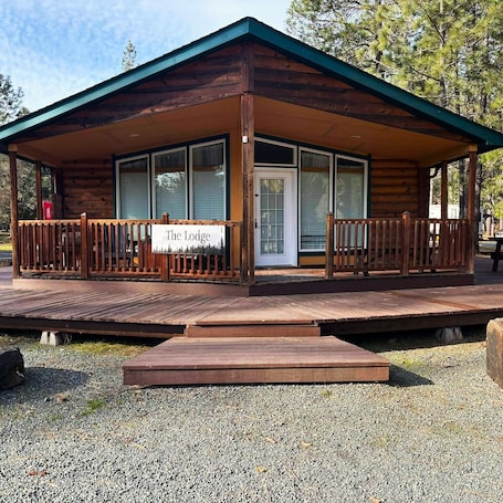 Exterior detail. The Lodge - 3 bedroom, 2 bath Large Resort Cabin - Sleep Six easily. Call if you have more than six.