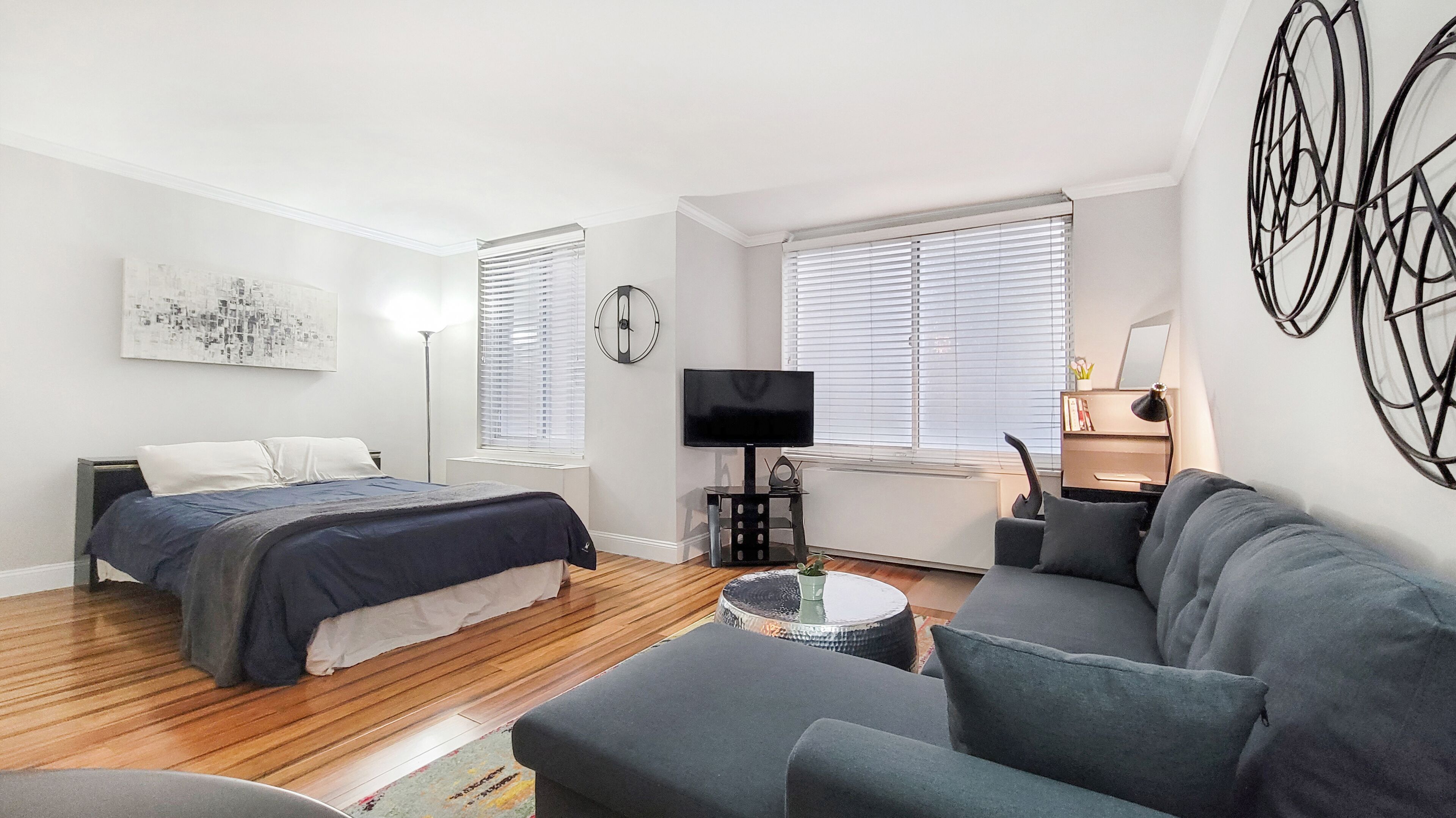 Your Oasis in Midtown! Clean, Comfy, Central