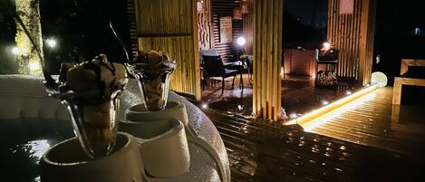 Bain à remous extérieur