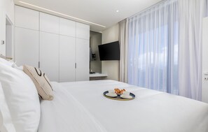 4 chambres, fer et planche à repasser, Wi-Fi gratuit, draps fournis
