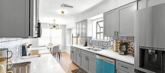 Remodeled 4BR w/pool table, Pingpong, Air Hockey