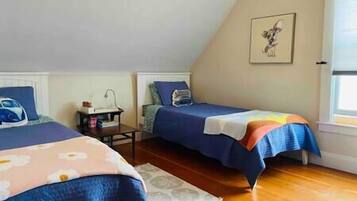 3 Schlafzimmer, Bügeleisen/Bügelbrett, Reisekinderbett, WLAN