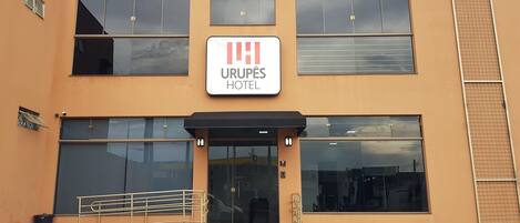 Fachada del alojamiento