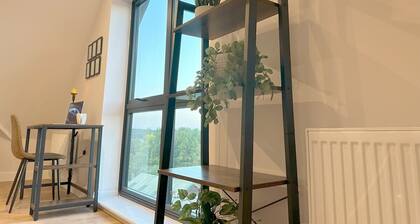 Chic and Airy Apartment