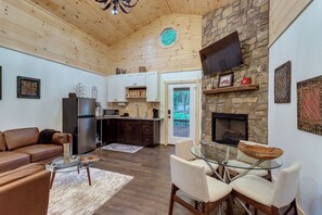 TV, fireplace - Blue Ridge Mountainside Cottage w/ Fire Pit! (Epworth)