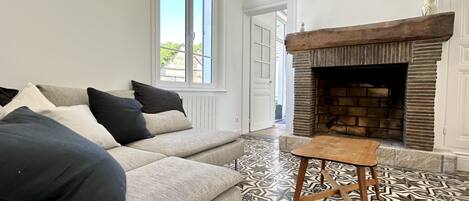 Televisión y reproductor de DVD