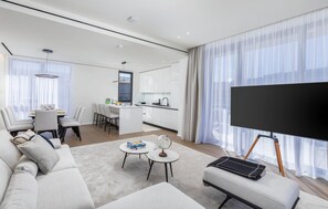 TV - Luxurious home in Savudrija (Savudrija)