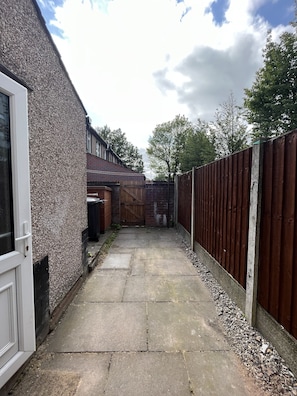 Comfort House, Private Bathroom (Warrington Lane) | Terrace/patio