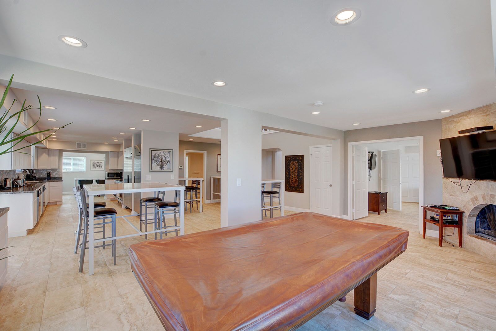 Photo - Private Vacation Villa with Vaulted Ceiling & Spacious Patio - 1646