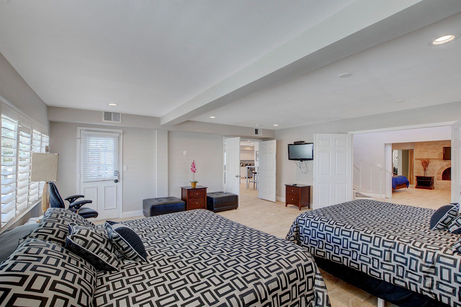Photo - Private Vacation Villa with Vaulted Ceiling & Spacious Patio - 1646