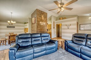 Smart TV, fireplace, video games