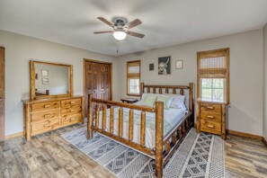 3 dormitorios, tabla de planchar con plancha, wifi y ropa de cama