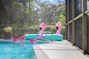 Beheizter Pool