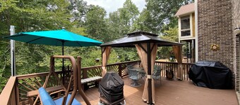 Tranquility Hideaway - King Beds, Pets Allowed