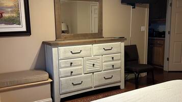 2 chambres, bureau, fer et planche Ă repasser, Wi-Fi gratuit