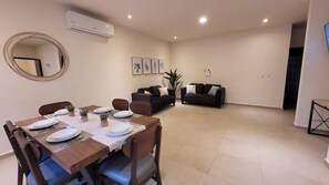 Departamento, 3 habitaciones, con acceso para personas discapacitadas, para fumadores | Restaurantes